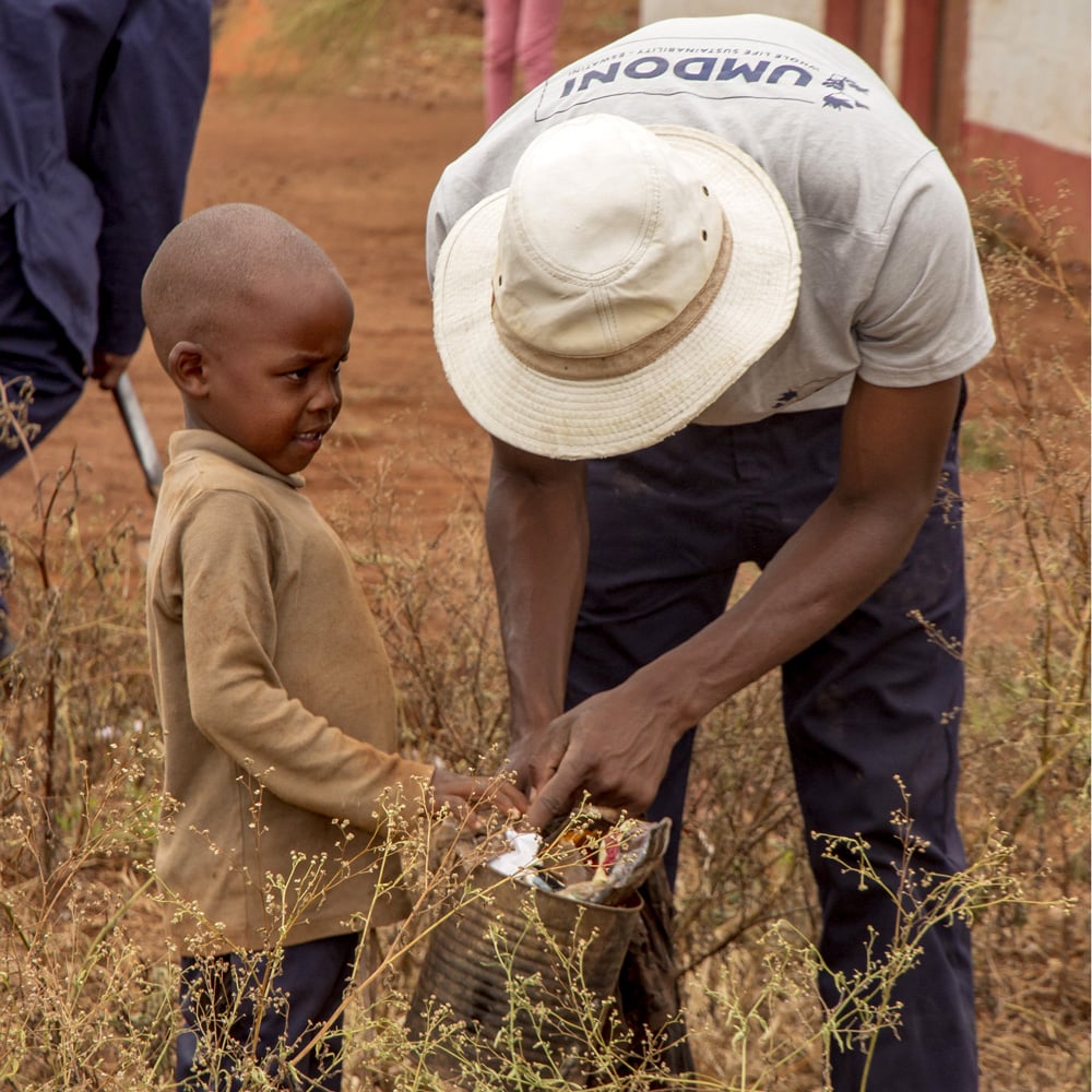 Umdoni students serve in Africa