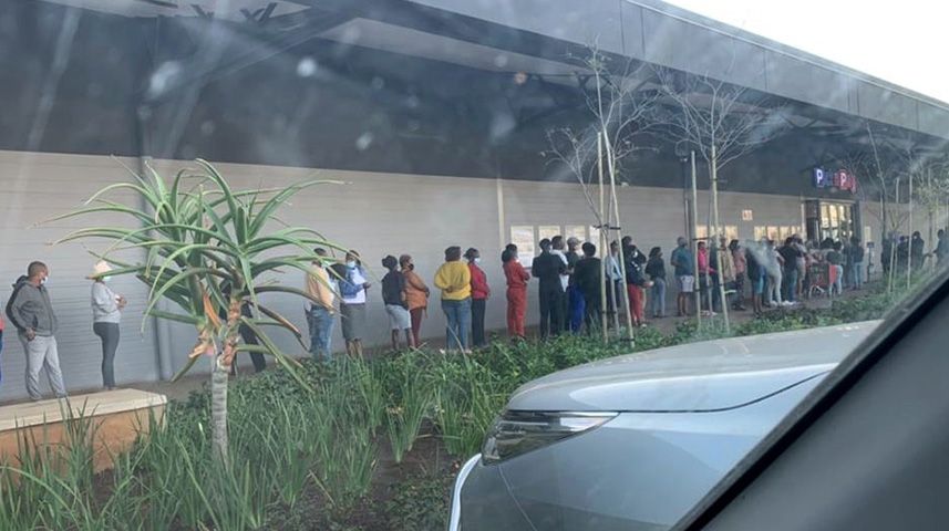 Eswatini Line at grocery store